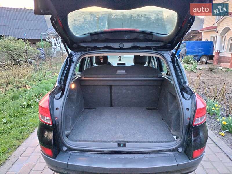 Универсал Renault Clio 2012 в Калуше