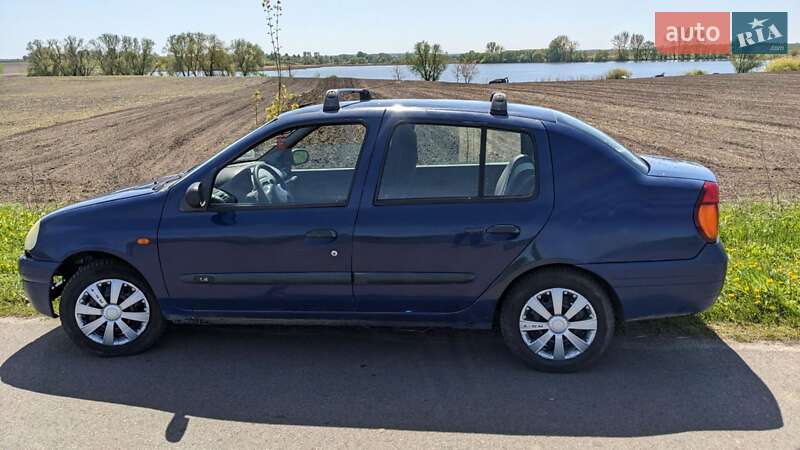 Хэтчбек Renault Clio 2001 в Демидовке