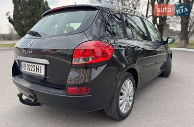 Универсал Renault Clio 2009 в 