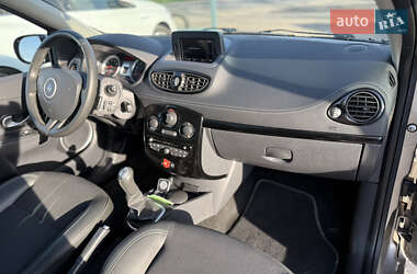 Универсал Renault Clio 2012 в 