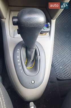 Седан Renault Clio 2009 в 