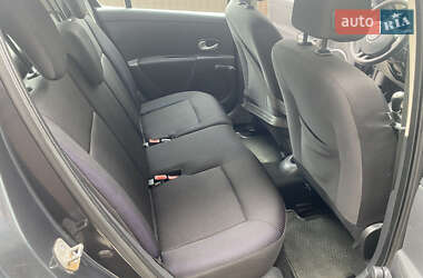 Хэтчбек Renault Clio 2008 в 