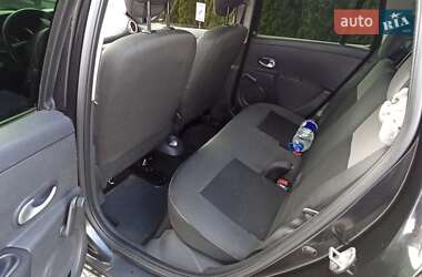 Универсал Renault Clio 2010 в 