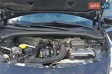 Универсал Renault Clio 2010 в 
