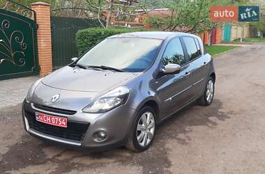 Хетчбек Renault Clio 2012 в 