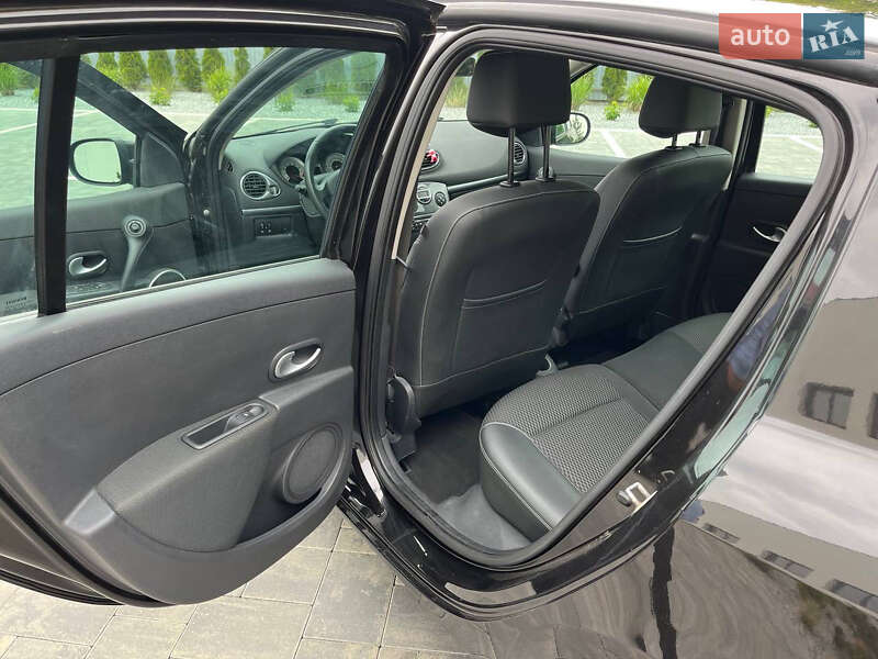 Хетчбек Renault Clio 2009 в Луцьку