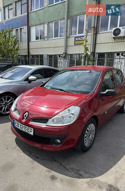 Хэтчбек Renault Clio 2008 в Чернигове
