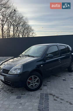 Хетчбек Renault Clio 2004 в Гнівані