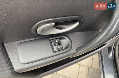 Хэтчбек Renault Clio 2008 в 