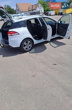 Универсал Renault Clio 2015 в 
