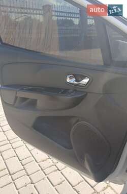 Универсал Renault Clio 2013 в 