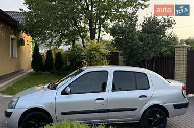 Седан Renault Clio 2005 в 