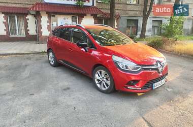 Универсал Renault Clio 2016 в 