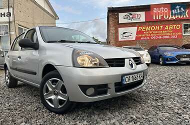 Хэтчбек Renault Clio 2010 в Смеле
