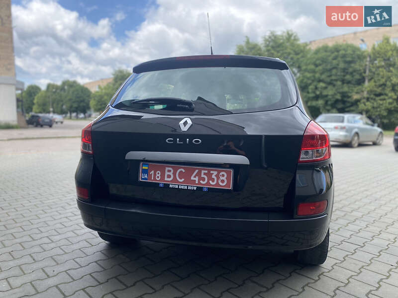 Универсал Renault Clio 2010 в Дубно