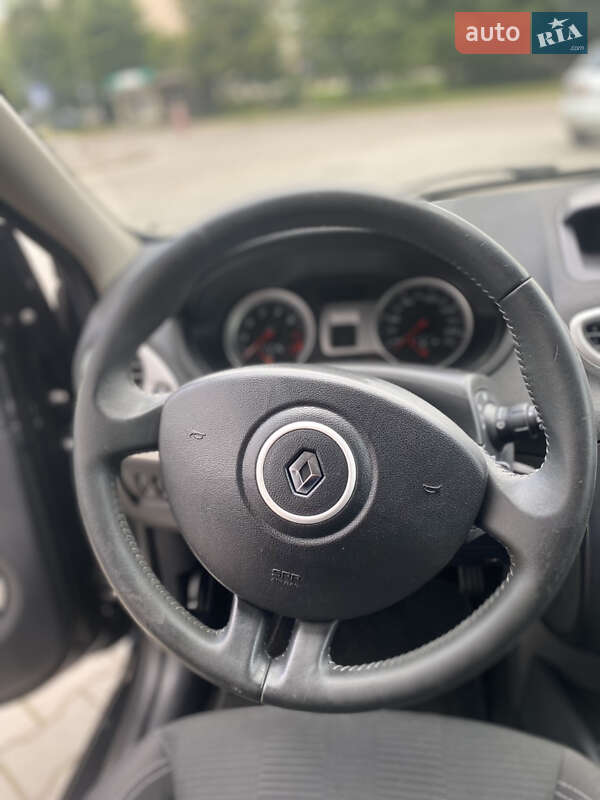 Универсал Renault Clio 2010 в Дубно