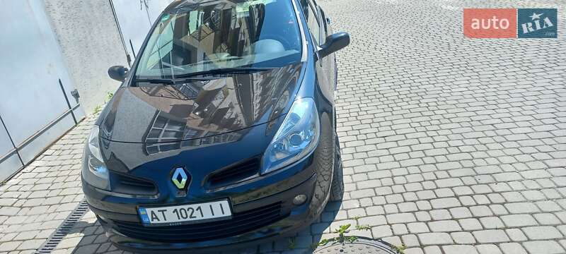 Хэтчбек Renault Clio 2007 в Ивано-Франковске фото 76 Хэтчбек Renault Clio 2007 в Ивано-Франковске
