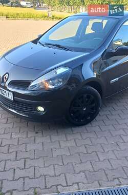 Хэтчбек Renault Clio 2008 в 