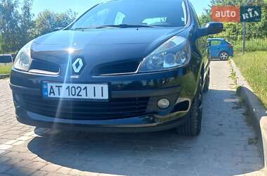 Хэтчбек Renault Clio 2008 в 