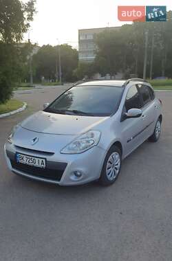 Универсал Renault Clio 2010 в Ровно