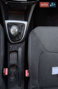 Хэтчбек Renault Clio 2013 в 