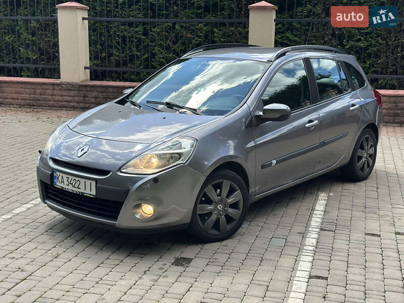Универсал Renault Clio 2010 в 
