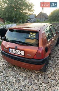 Хэтчбек Renault Clio 1999 в 