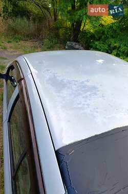 Хэтчбек Renault Clio 2002 в 