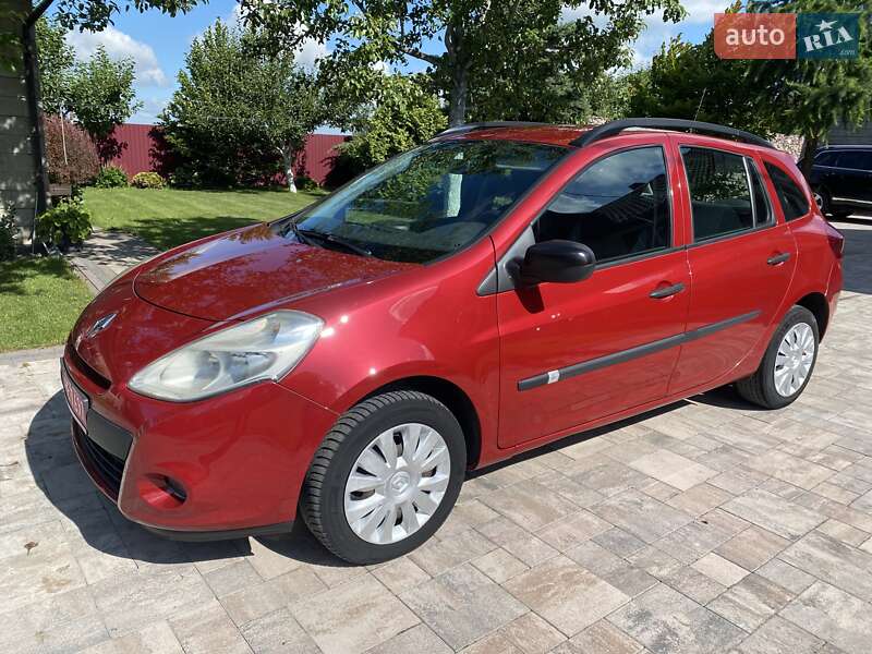 Универсал Renault Clio 2009 в Дубно