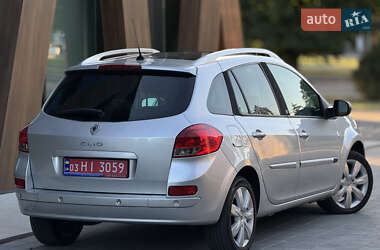 Універсал Renault Clio 2010 в 