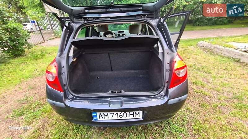 Хэтчбек Renault Clio 2007 в Борисполе