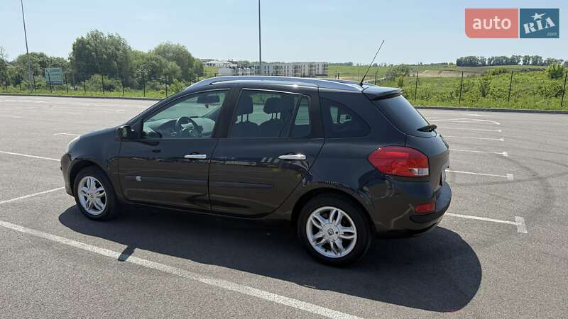 Универсал Renault Clio 2008 в Ровно