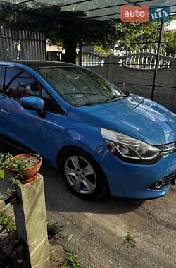 Хэтчбек Renault Clio 2012 в Черняхове