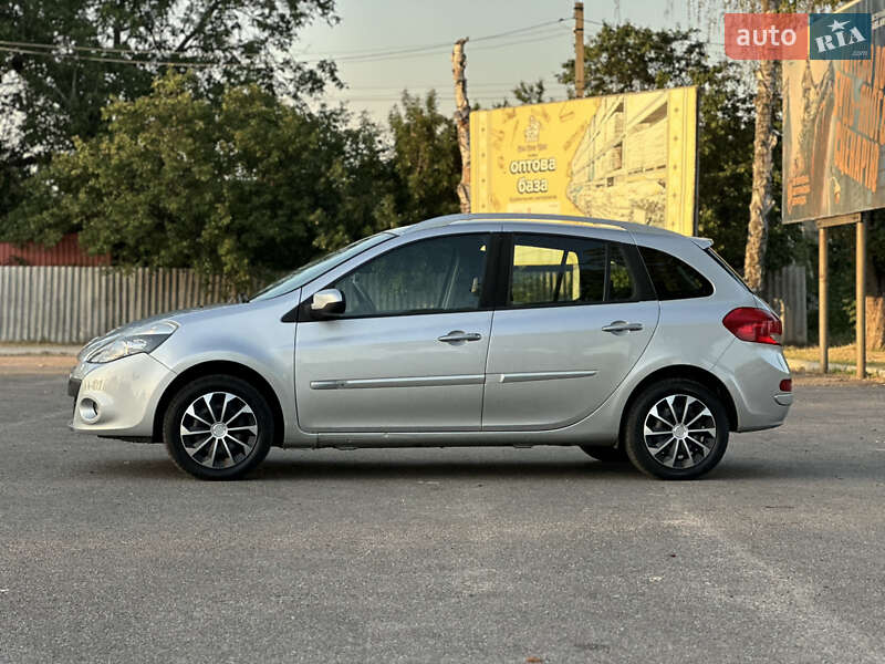 Універсал Renault Clio 2009 в Первомайську