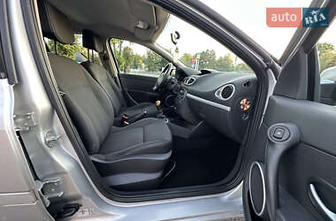 Універсал Renault Clio 2009 в 