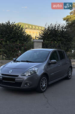 Хэтчбек Renault Clio 2012 в Умани