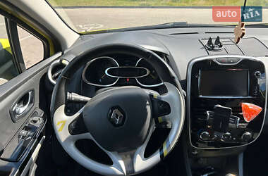 Хэтчбек Renault Clio 2012 в 