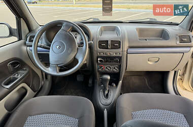 Седан Renault Clio 2008 в 