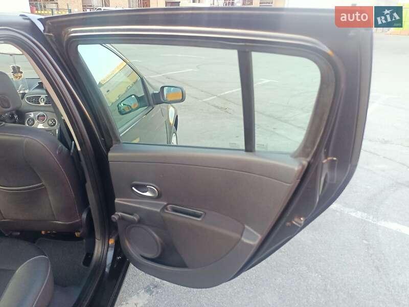Хетчбек Renault Clio 2007 в Житомирі