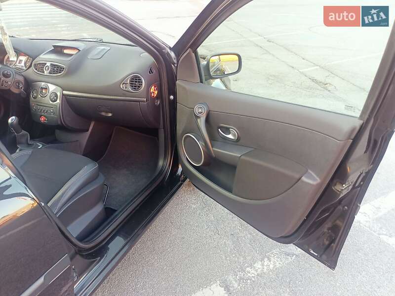 Хетчбек Renault Clio 2007 в Житомирі