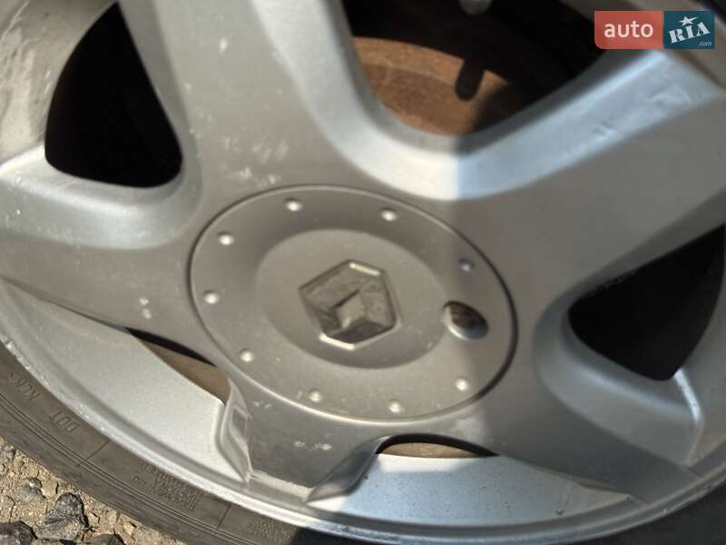 Седан Renault Clio 2007 в Запоріжжі