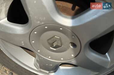 Седан Renault Clio 2007 в 
