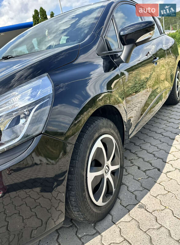 Универсал Renault Clio 2015 в Могилев-Подольске