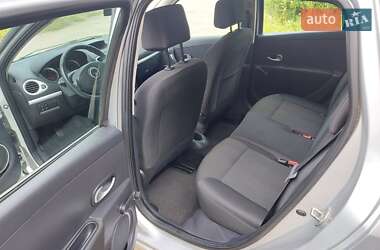 Универсал Renault Clio 2010 в 