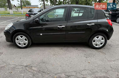 Хэтчбек Renault Clio 2007 в 