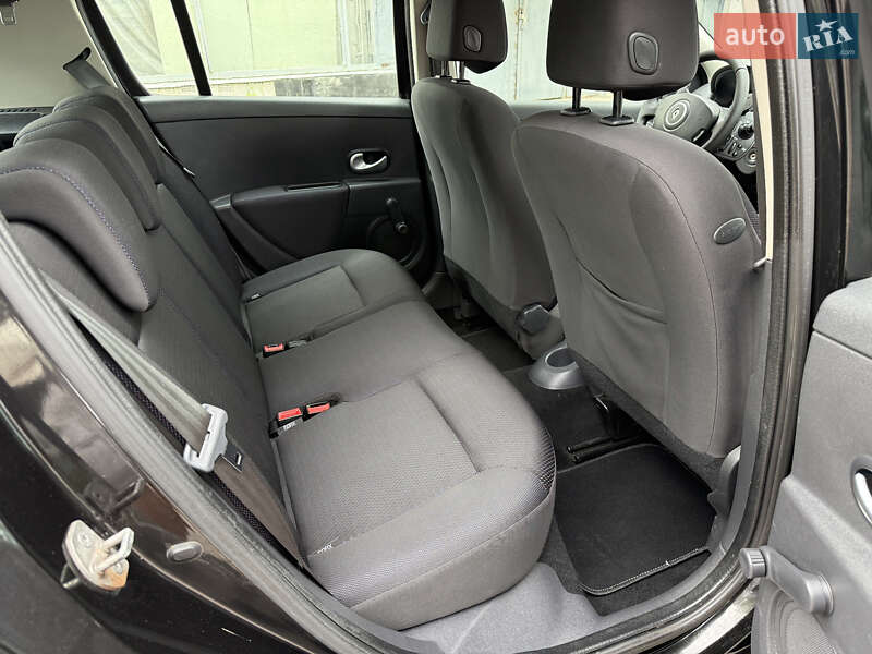 Хэтчбек Renault Clio 2007 в Полтаве