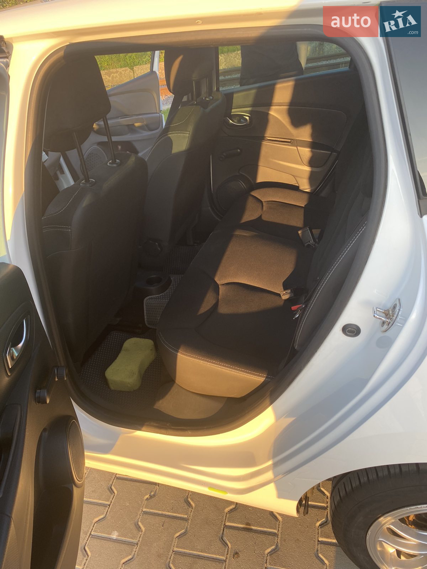 2015 Renault Clio - мініатюра 15