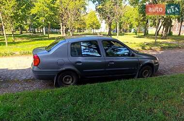 Хетчбек Renault Clio 2001 в Харкові