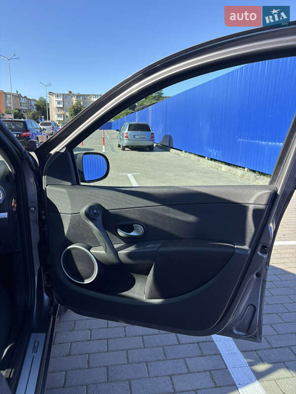 Хетчбек Renault Clio 2010 в Калуші