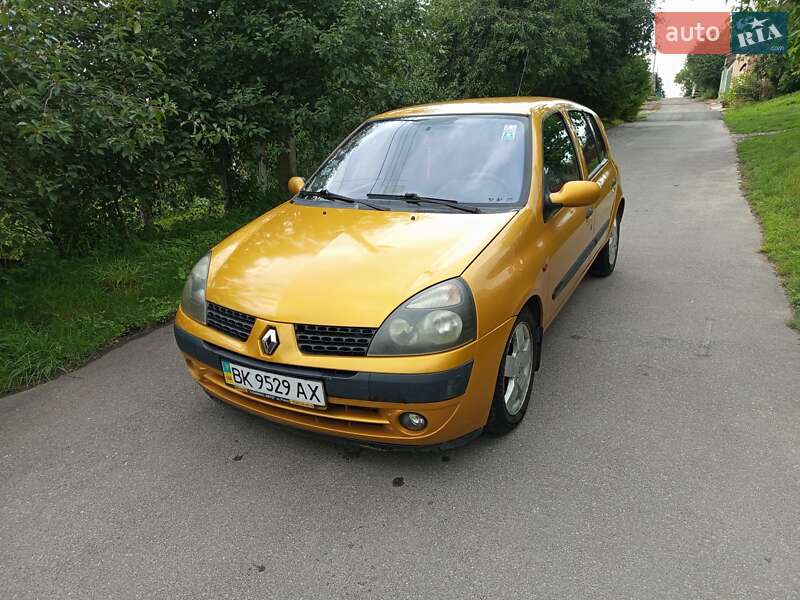 Renault Clio 2002